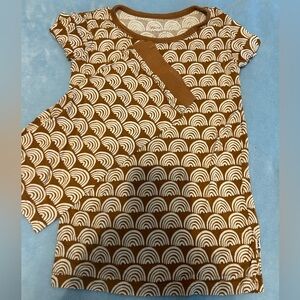 Little Sleepies short sleeve/shorts pjs 9/10